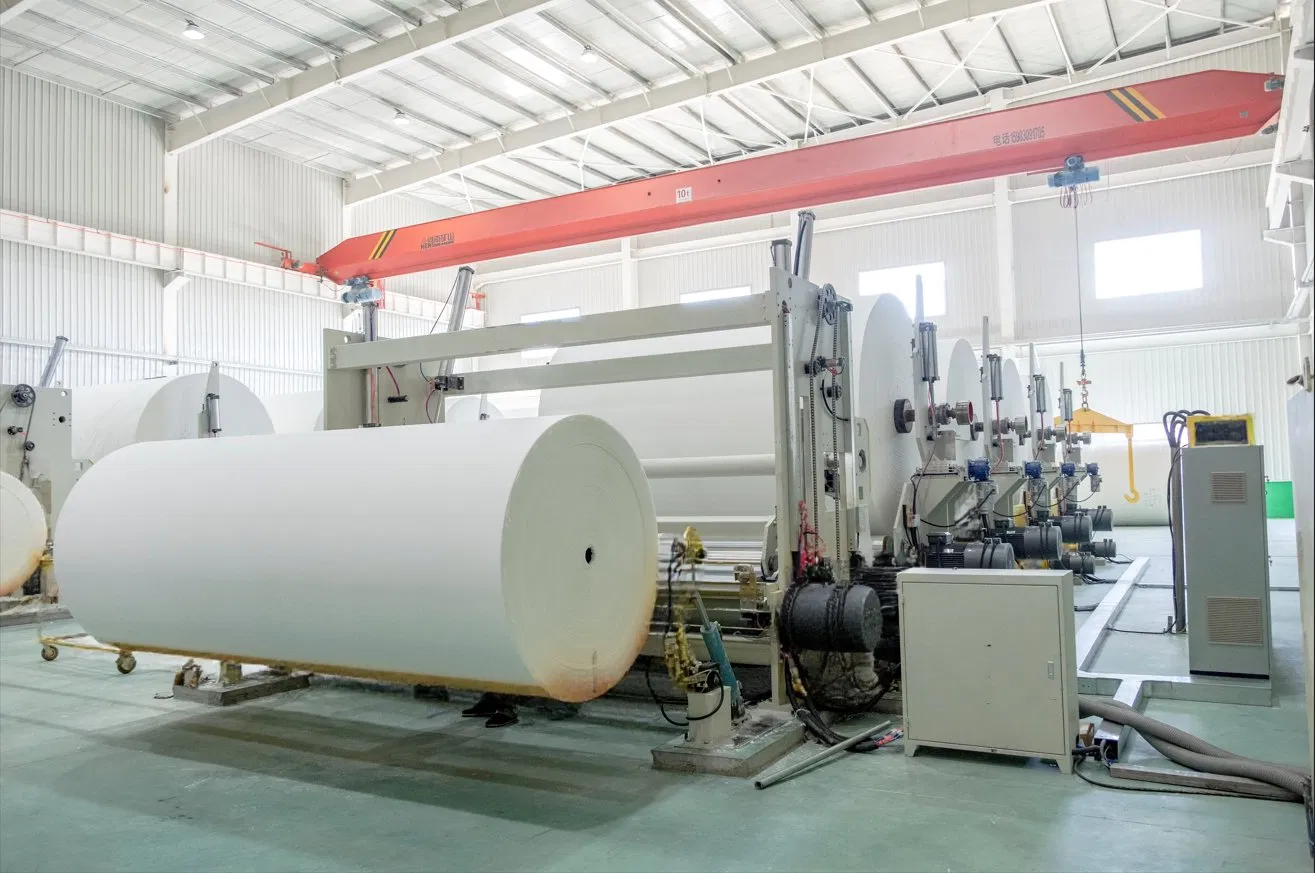 Mesin Slitting Rewinding Jumbo Roll Selesai 1800mm Dengan Efisien yang Baik 2
